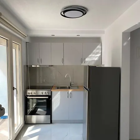 Apartment White Kavala